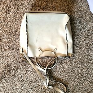 Medium/large White Purse